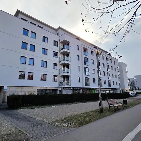Gold Blisko Wawelu Z Darmowym Parkingiem Apartamento Cracovia