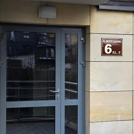 Gold Blisko Wawelu Z Darmowym Parkingiem شقة كراكوفيا