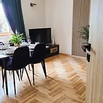 Gold Blisko Wawelu Z Darmowym Parkingiem Apartmán *